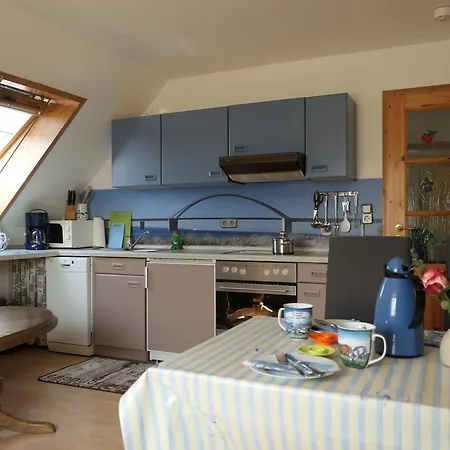 Ein Haus Am Kornfeld Apartment *